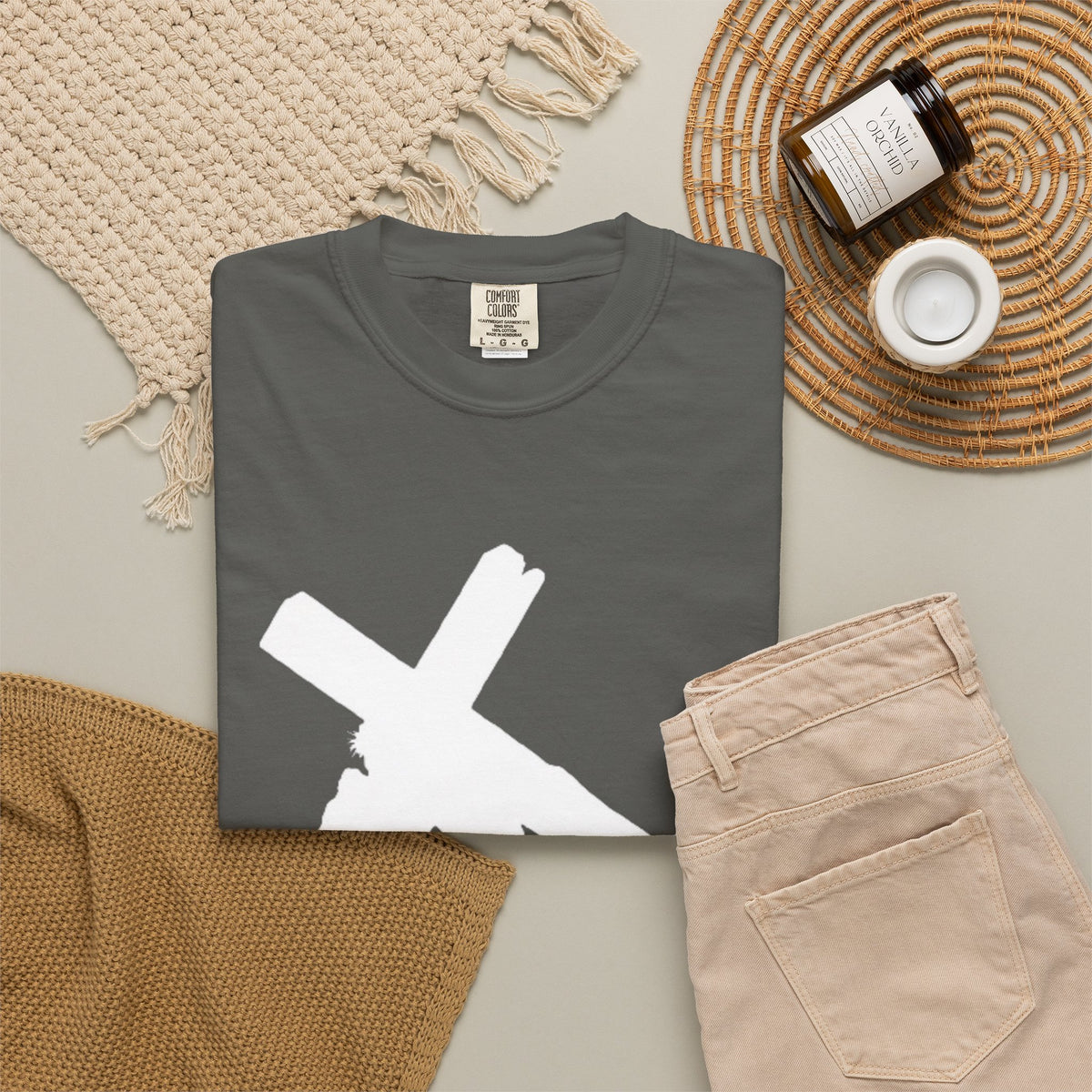 KINGDOM BUILT LOGO GRAPHIC TEE