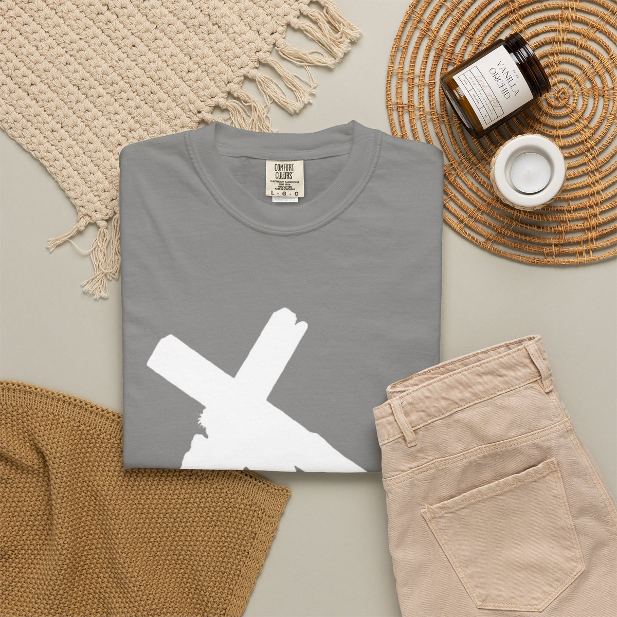 KINGDOM BUILT LOGO GRAPHIC TEE