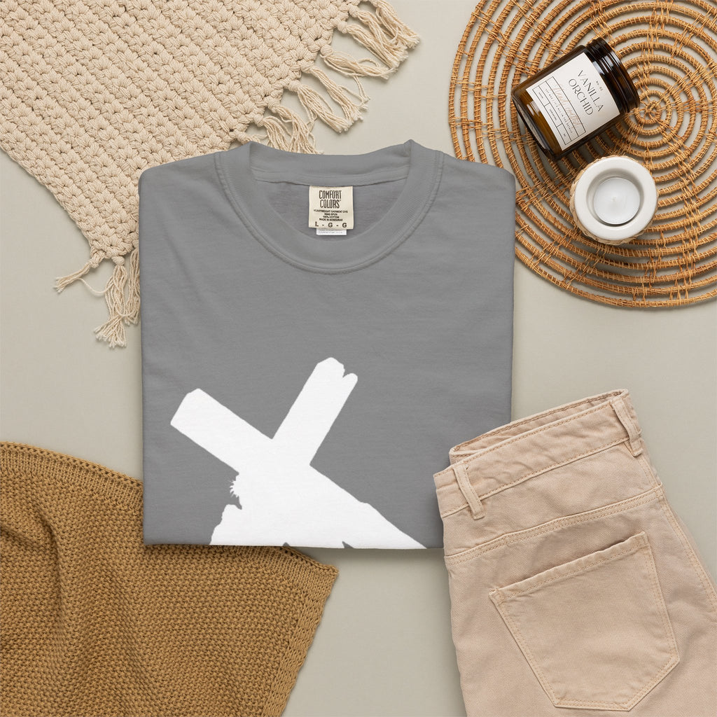 KINGDOM BUILT LOGO GRAPHIC TEE